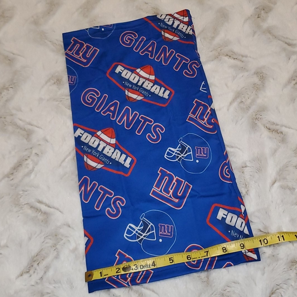 NY Giants football neck gaiter